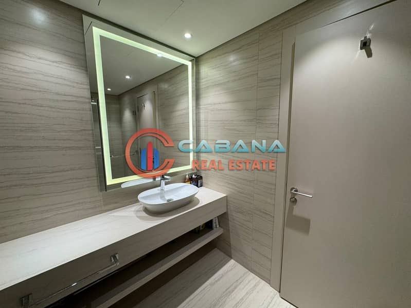 11 Washroom2. jpeg