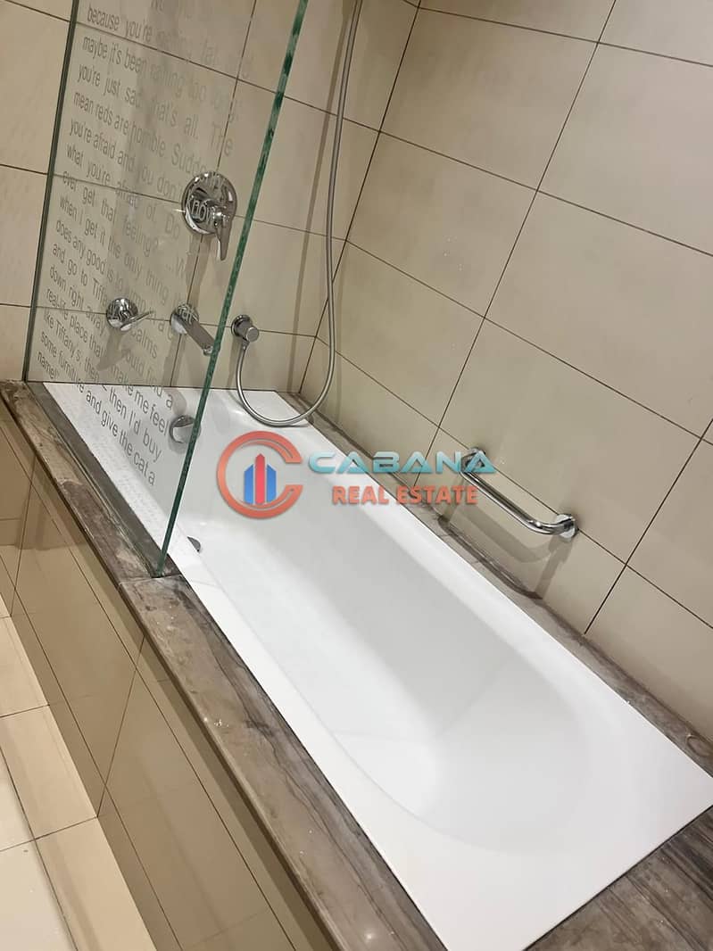8 Washroom3. jpeg