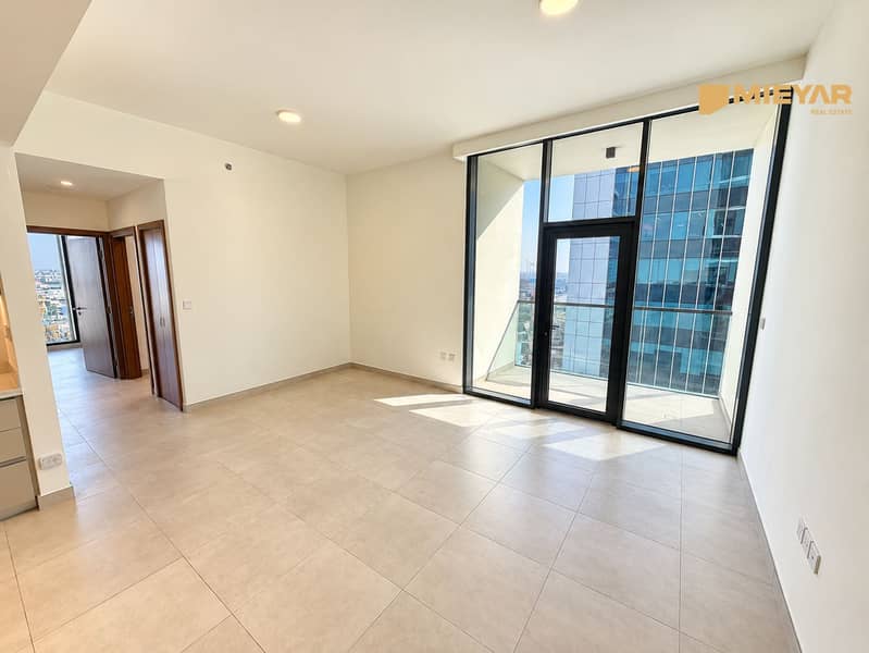 3 Modern High-Rise Apartment Interior. png