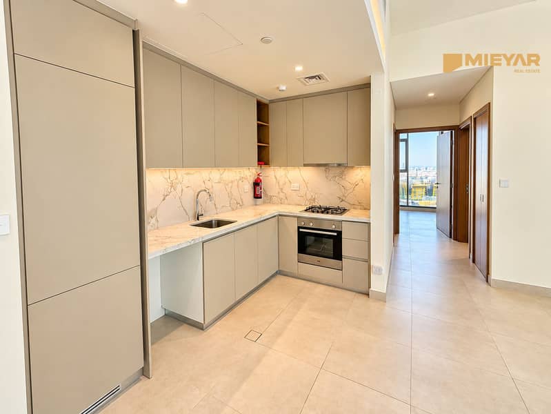 4 Modern Beige Kitchen with City View. png