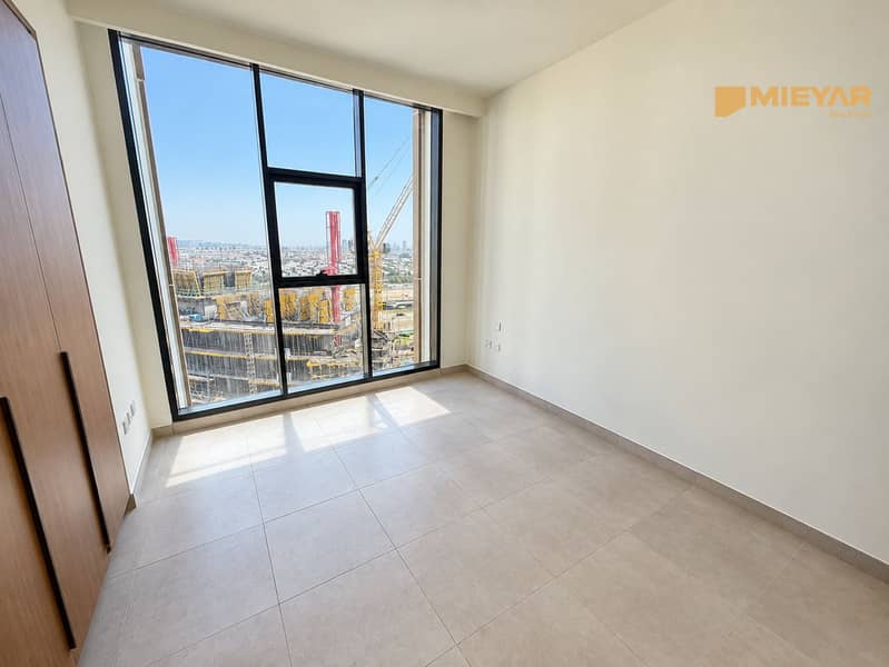 7 Sunlit Minimalist Apartment with City View. png