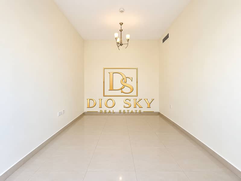 9 Image 9
