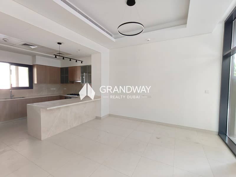 6 Spacious 3BR Villa| Private Garden I Best Deal — photo 6