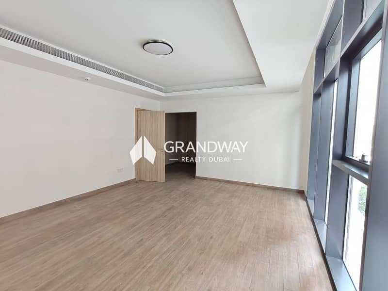 12 Spacious 3BR Villa| Private Garden I Best Deal — photo 12