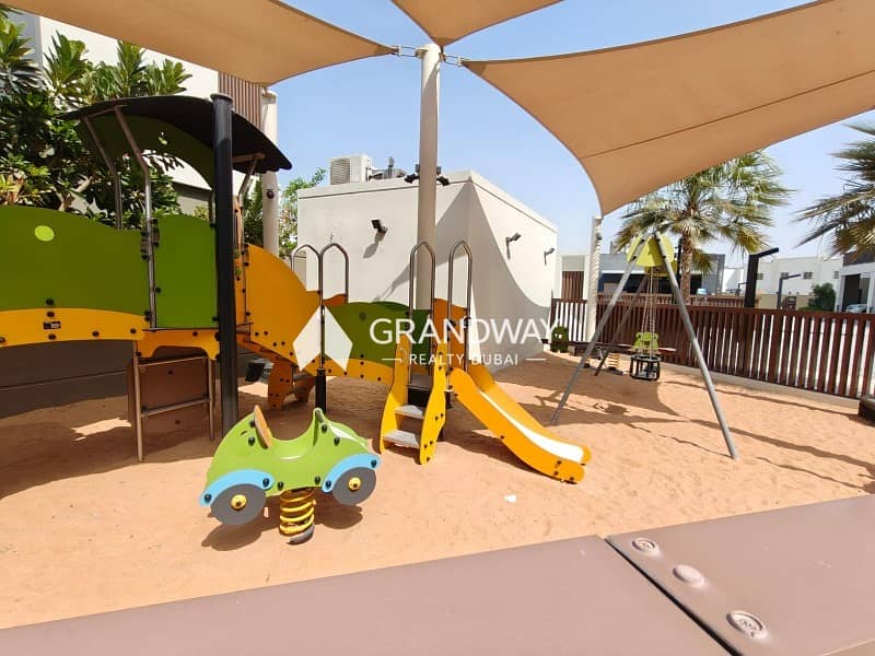 20 Spacious 3BR Villa| Private Garden I Best Deal — photo 20