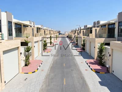 Plot te Koop in Tilal City, Sharjah - Daylight property under construction-3. png