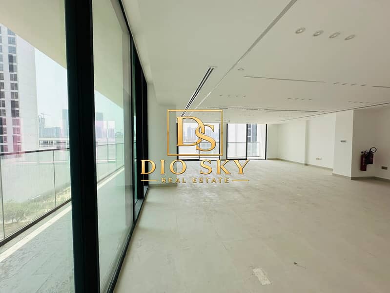 4 Image 4
