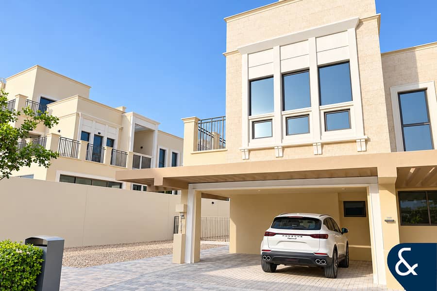 Single Row | Park Backing | Perfect Location Single Row | Park Backing | Perfect Location