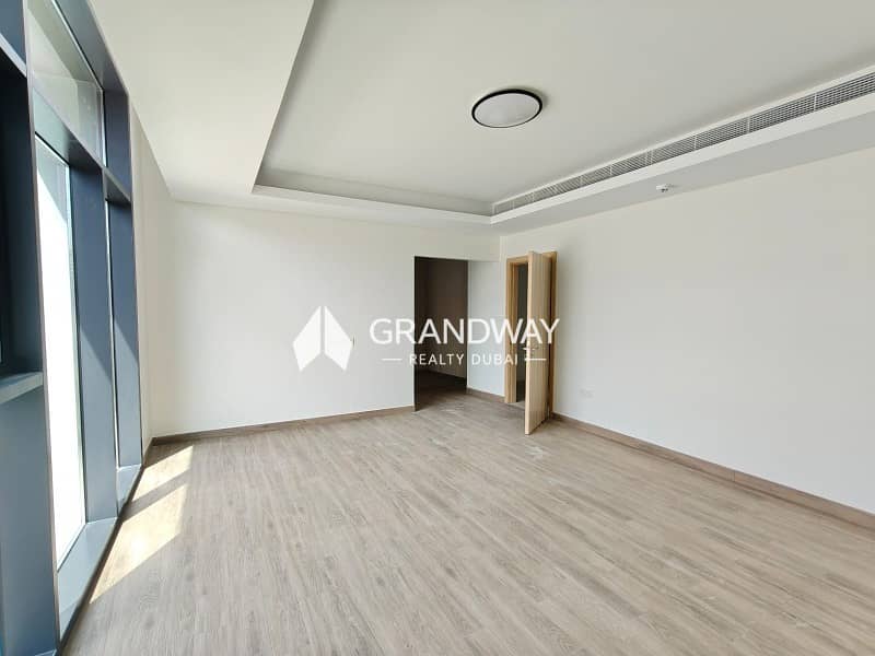 15 LUXURY 3BR VILLA | MODERN KITCHEN| LARGE GARDEN| — photo 15