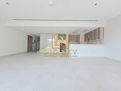 4 Schlafzimmer Wohnung zum Miete in International City Phase 2 (Warsan 4), Dubai - Image 1 4 Schlafzimmer Wohnung zum Miete in International City Phase 2 (Warsan 4), Dubai - Image 1