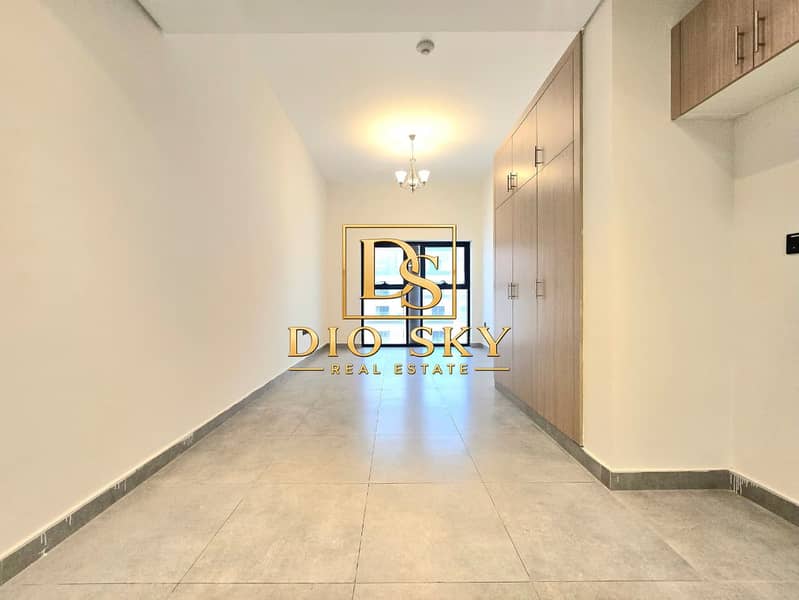 2 Image 2