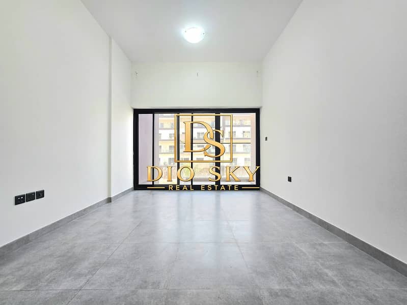 6 Image 6