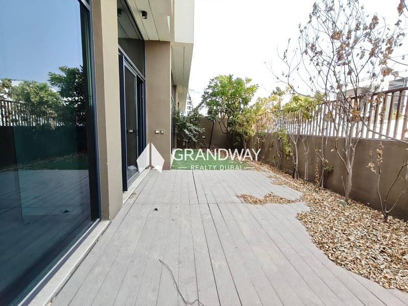 2 Prime Location | Spacious 3BR Villa | The Terraces — photo 2