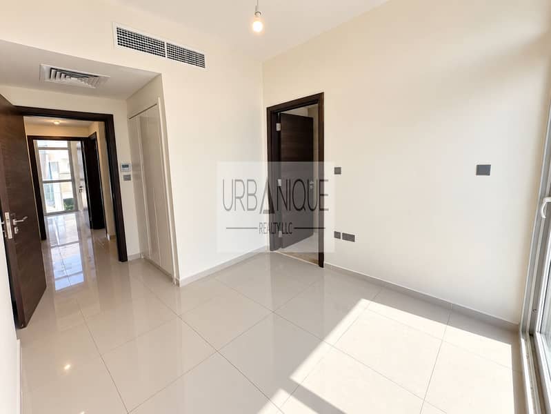 3 Bright Minimalist Apartment Interior. png