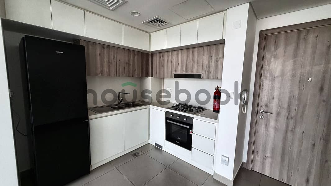 6 02_kitchen. jpg