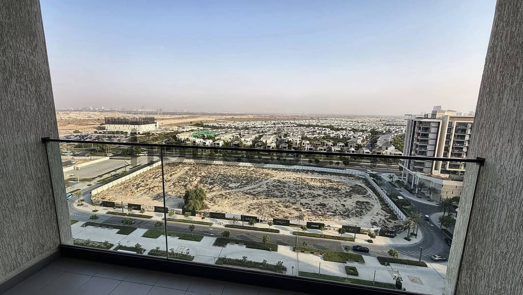 7 05_balcony_view. jpg