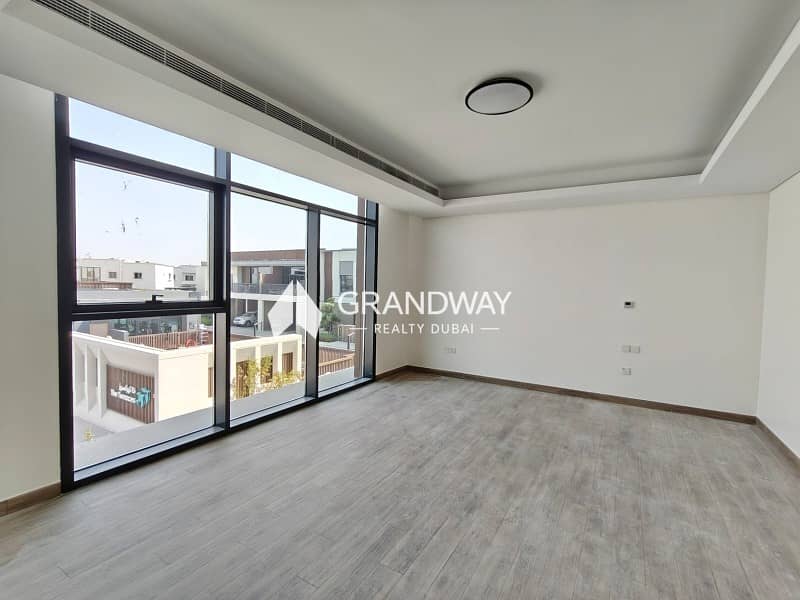 3 Premium 4BR Villa | Best View I Family Living — photo 3