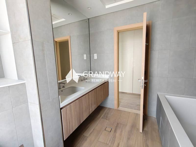 20 Premium 4BR Villa | Best View I Family Living — photo 20