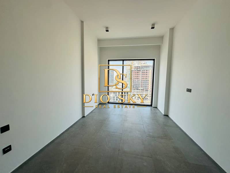 2 Image 2