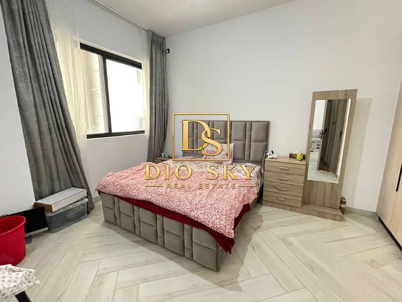 8 Image 8