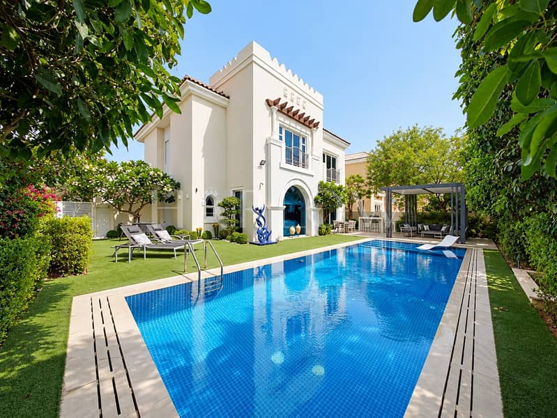 C1 | Fully Renovated | Park Backing | Private Pool C1 | Fully Renovated | Park Backing | Private Pool