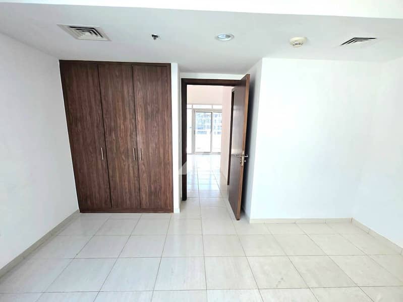 4 image_3