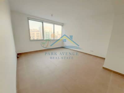 2 Bedroom Apartment for Rent in Tourist Club Area (TCA), Abu Dhabi - 20200615_185447. jpg 2 Bedroom Apartment for Rent in Tourist Club Area (TCA), Abu Dhabi - 20200615_185447. jpg