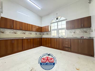 4 Bedroom Apartment for Rent in Al Shamkha, Abu Dhabi - IMG_8800. jpg 4 Bedroom Apartment for Rent in Al Shamkha, Abu Dhabi - IMG_8800. jpg