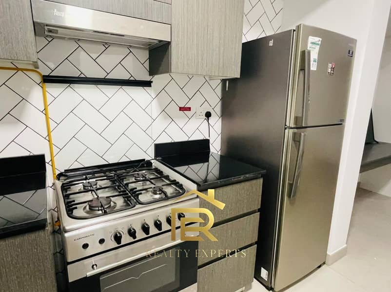 10 WhatsApp Image 2026-10-09 at 5.23. 40 PM (3). jpeg