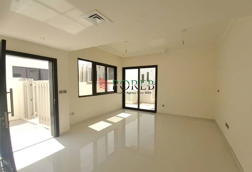 Rijwoning in DAMAC Hills 2 (Akoya by DAMAC),Aster, 3 slaapkamers, 100000 AED - 16799278 Rijwoning in DAMAC Hills 2 (Akoya by DAMAC),Aster, 3 slaapkamers, 100000 AED - 16799278