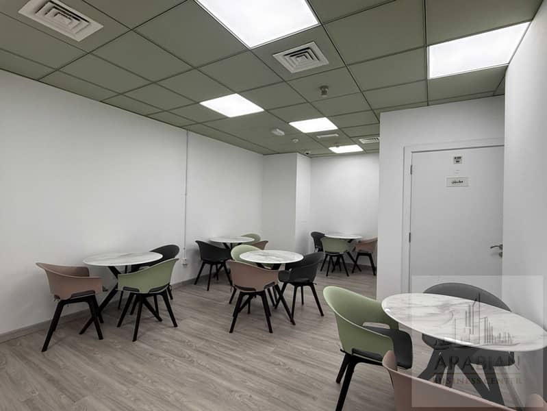 21 dining area . jpg