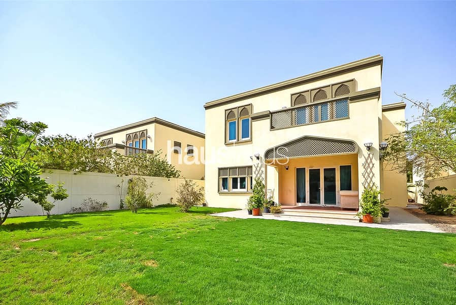 Villa a Jumeirah Park,District 7, 3 camere da letto, 9450000 AED - 16800135 Villa a Jumeirah Park,District 7, 3 camere da letto, 9450000 AED - 16800135