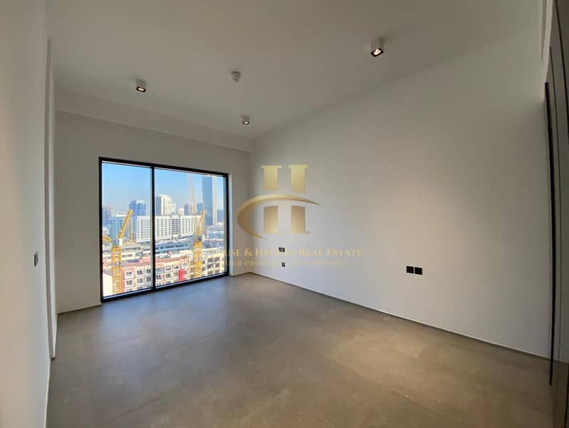 8 WhatsApp Image 2026-01-15 at 10.22. 40 AM (1). jpeg