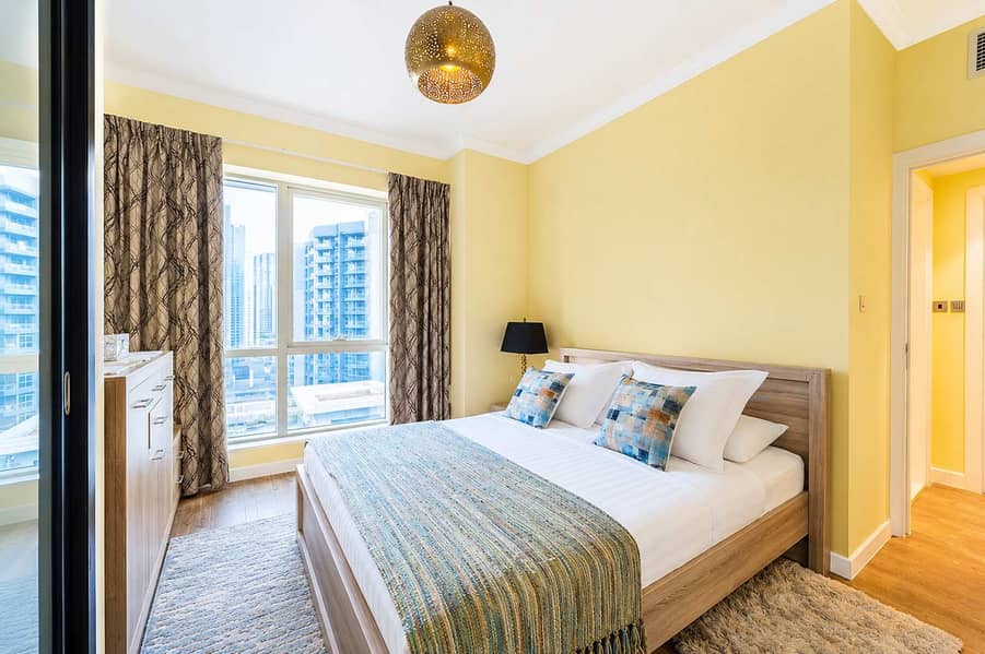 12 Dubai Marina 1BR Apartment with Gym & Pool