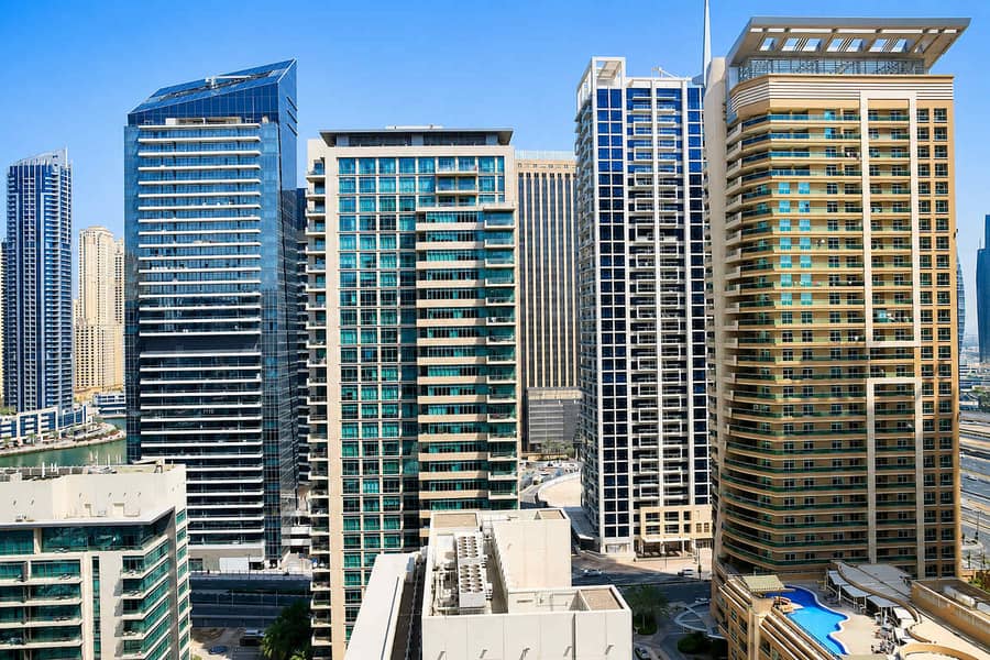 24 Dubai Marina 1BR Apartment with Gym & Pool
