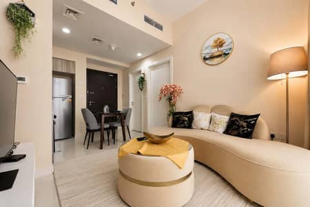 1 habitación Apartamento para en Alquiler en DAMAC Hills, Dubai - Damac Hills 1BR Apartment with Pool & Balcony 1 habitación Apartamento para en Alquiler en DAMAC Hills, Dubai - Damac Hills 1BR Apartment with Pool & Balcony