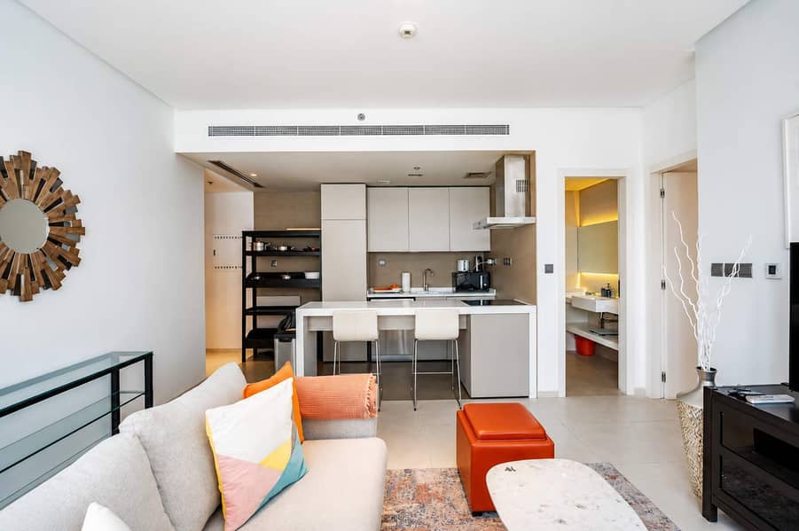 5 West Avenue: Stylish 1BR near Dubai Attractions