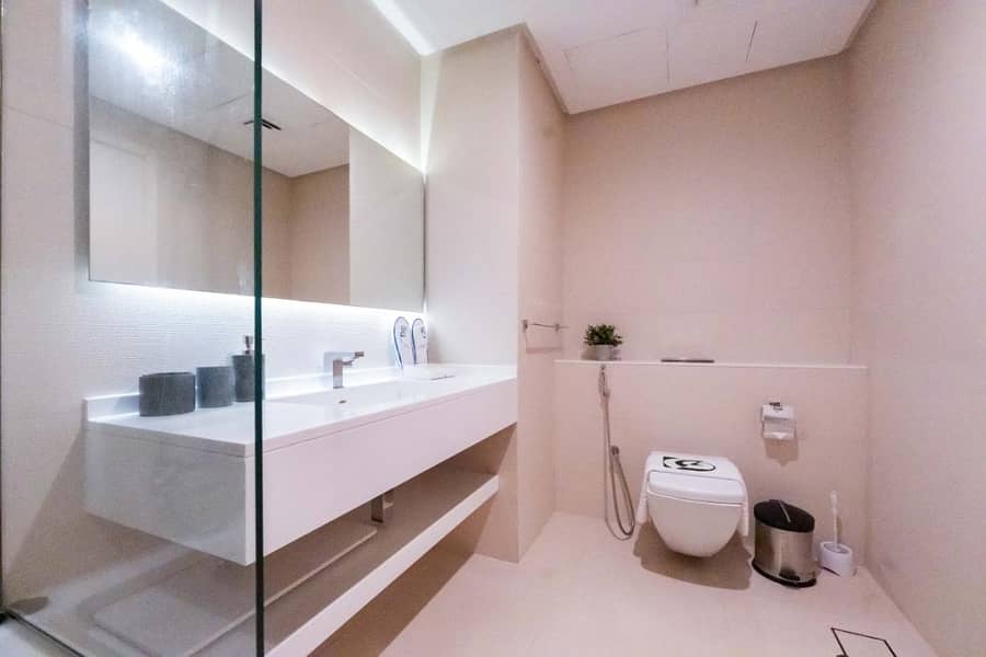 14 West Avenue: Stylish 1BR near Dubai Attractions