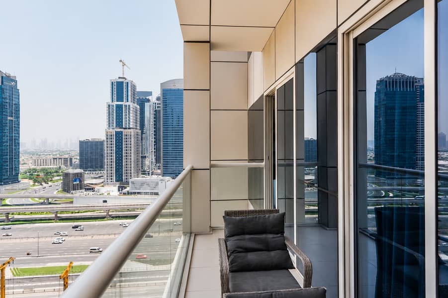 17 West Avenue: Stylish 1BR near Dubai Attractions