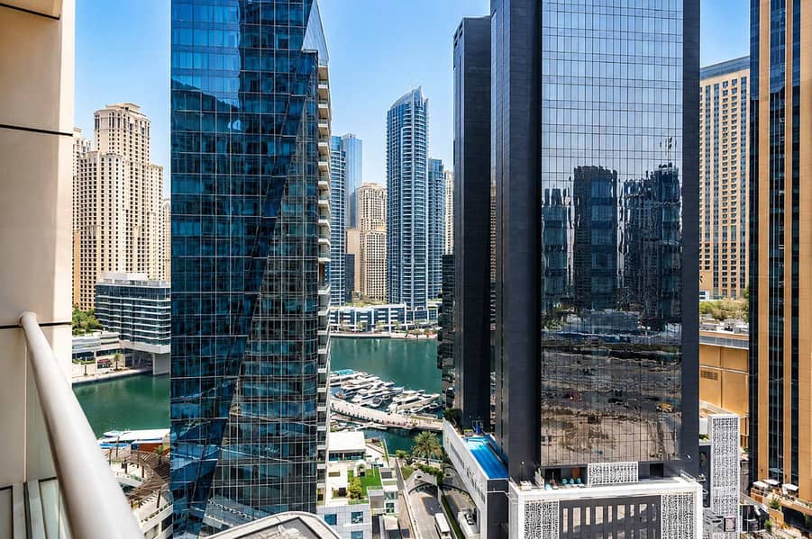 18 West Avenue: Stylish 1BR near Dubai Attractions