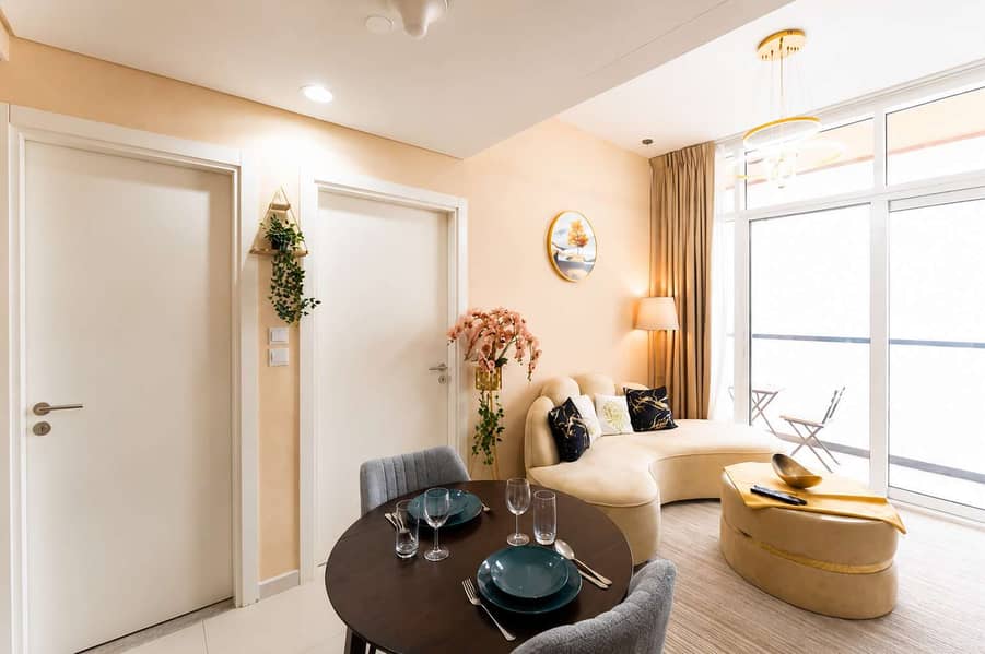 2 Damac Hills 1BR Apartment with Pool & Balcony