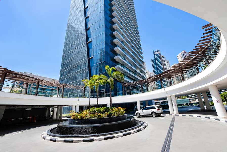 17 Silverene Tower 1BR: Pool, Gym & Dubai Views!