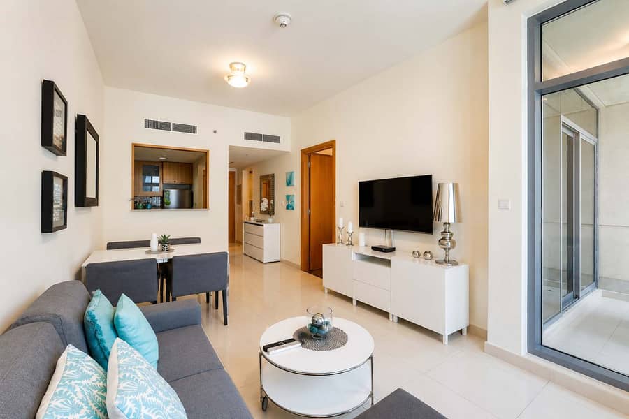 2 Dubai Apartment: 1BR with Pool, Gym & Balcony
