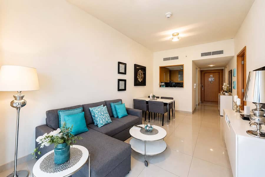 5 Dubai Apartment: 1BR with Pool, Gym & Balcony
