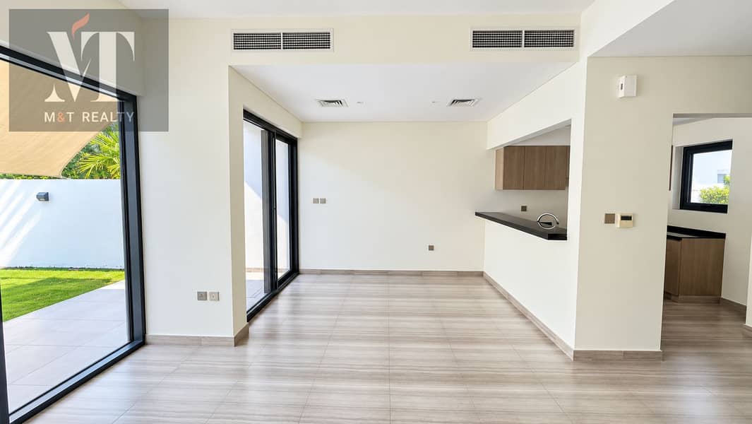 8 Bright, polished home with garden views-2. png