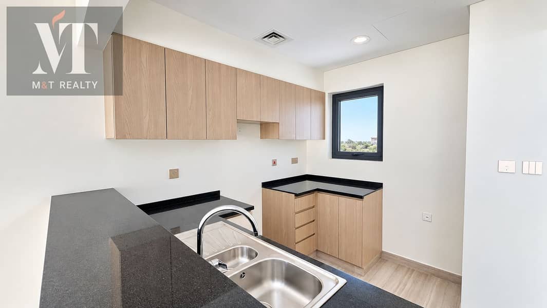 9 Bright, polished property showcase-9. png