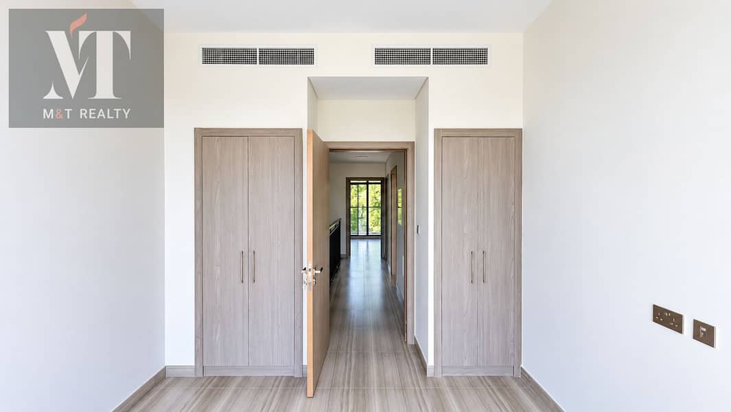 13 Polished daylight real estate showcase-15. png