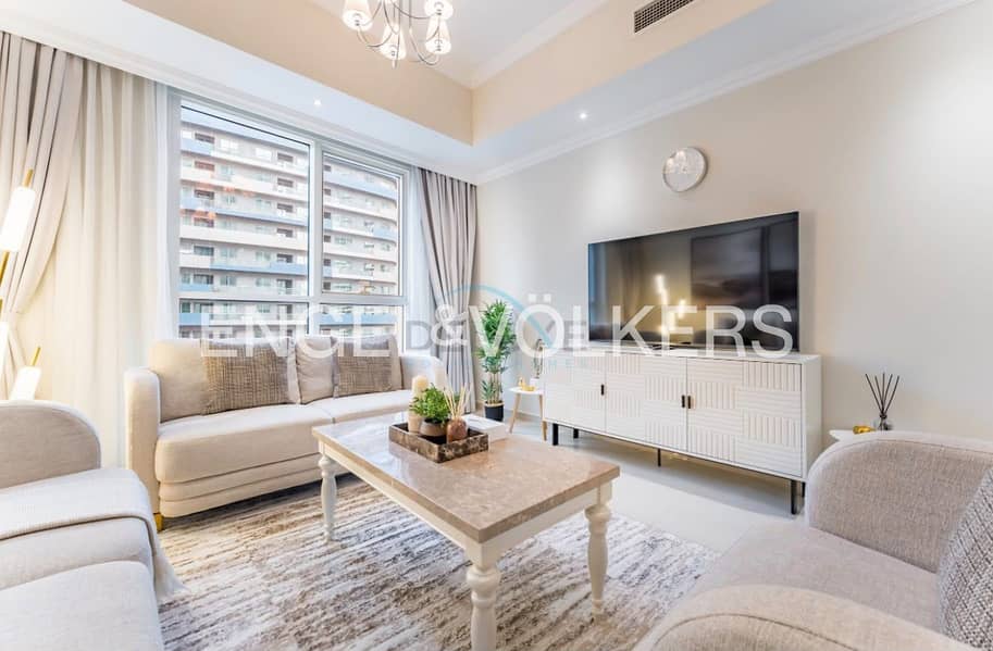 Fully Upgraded | Furnished | Walk to Dubai Mall Fully Upgraded | Furnished | Walk to Dubai Mall