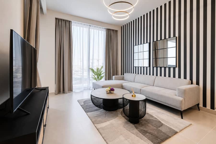 Harbour Gate 1BR: Balcony, Gym & Dubai Views! Harbour Gate 1BR: Balcony, Gym & Dubai Views!