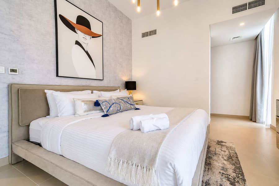 10 2BR Dubai Marina View Apartment by PK Holidays